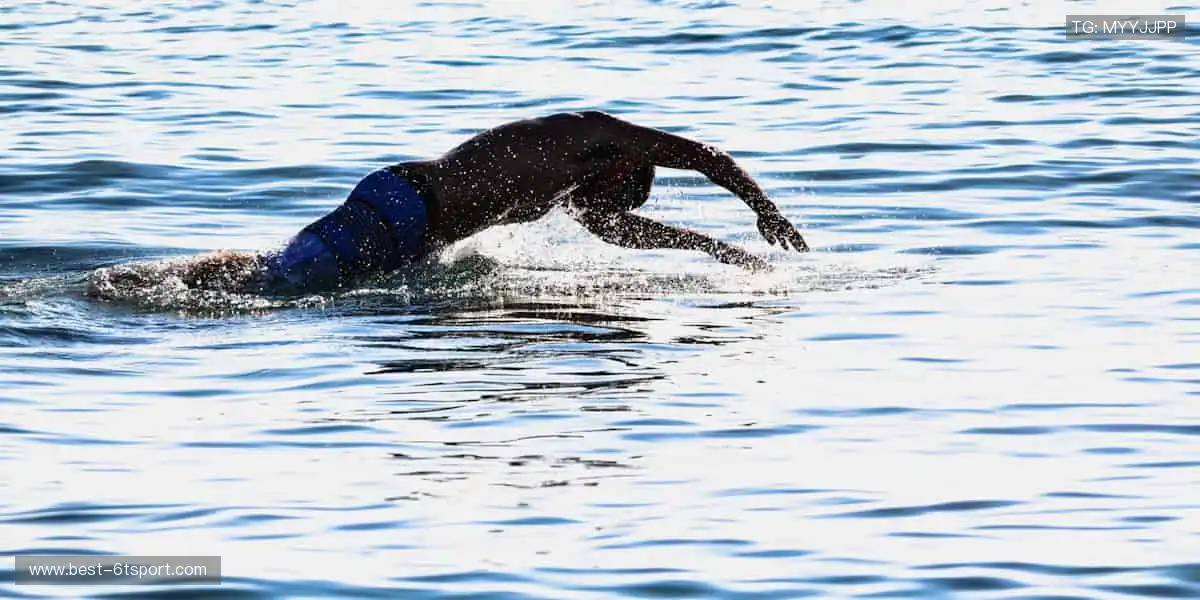 👟潮流单品，让运动成为时尚符号！